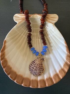 Anthropologie Beaded Shell Pendant Necklace